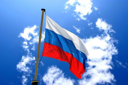 Сегодня Россия отмечает День Государственного флага.