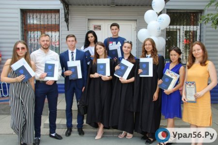 Дипломы вузов в России могут получить «срок годности» из-за неактуальности знаний выпускников спустя время