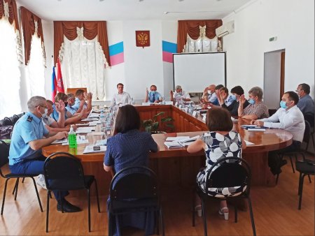 В минувшую пятницу, 28 мая, состоялось девятое заседание Совета депутатов муниципального образования Абдулинский городской округ