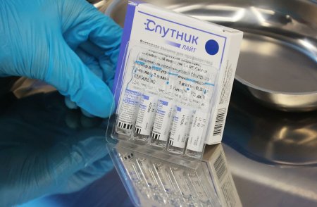 В Оренбургскую область поступило более 7000 доз вакцины «Спутник Лайт»