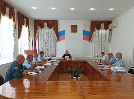 В администрации городского округа состоялось очередное заседание антитеррористической комиссии муниципального образования