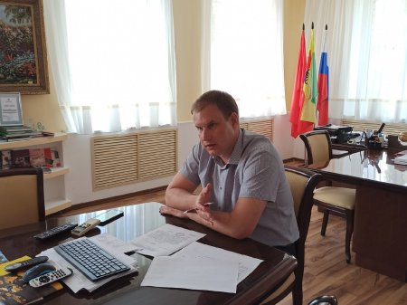В минувшую пятницу, 3 июня, глава муниципального образования Денис Павлов провёл очередной личный приëм граждан.
