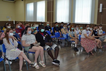 Сотрудники МУ МВД России «Оренбургское» приняли участие в обучении волонтеров Международного молодежного форума «Евразия Global»