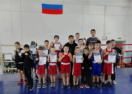 Очень успешно выступили юные абдулинские боксёры на соревнованиях «Открытый ринг», прошедших 21 января в городе Бугуруслане