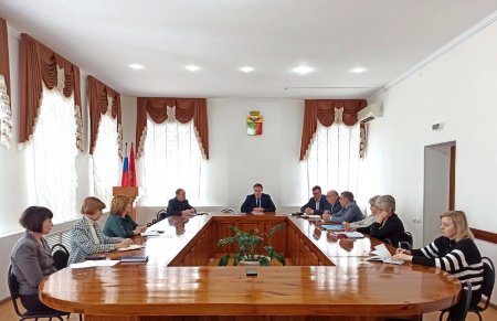 5 февраля, глава муниципального образования Денис Павлов провёл очередное расширенное аппаратное совещание