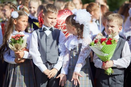 Учебный год на день позже: торжественные линейки в школах пройдут 2 сентября