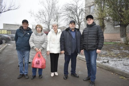 Делегация Абдулинского городского округа доставила в госпиталь Перевальска в ЛНР гуманитарный груз для военнослужащих